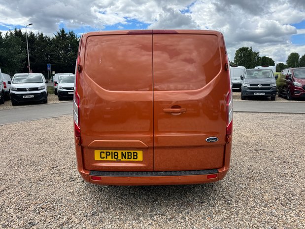 Ford Transit Custom SWB L1H1 Low Roof Limited 300 Adaptive Cruise Air Con Carplay EURO 6 NO VAT 7