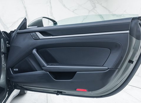 Porsche 911 Targa 4S (992) 32