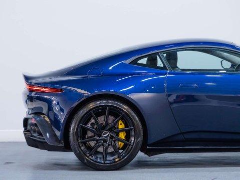 Aston Martin Vantage 4.0 V8 Coupe 2dr Petrol Auto Euro 6 (510 ps) 21