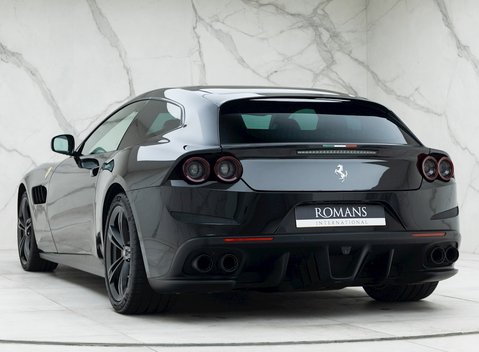 Ferrari GTC4 Lusso 3
