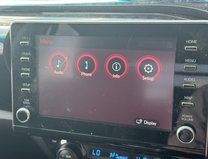 Toyota Hilux Invincible | Auto | 2.4 LT | Double Cab | Camera | Sensors | EURO 6 25