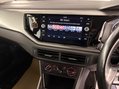 Volkswagen Polo 1.0 SE Euro 6 (s/s) 5dr 21