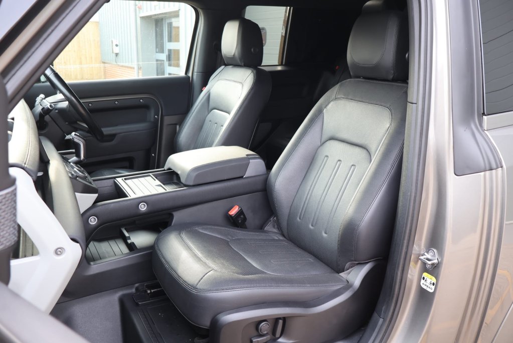 Land Rover Defender 90 X-DYNAMIC SE MHEV styled By seeker Huge spec Price match offer  22