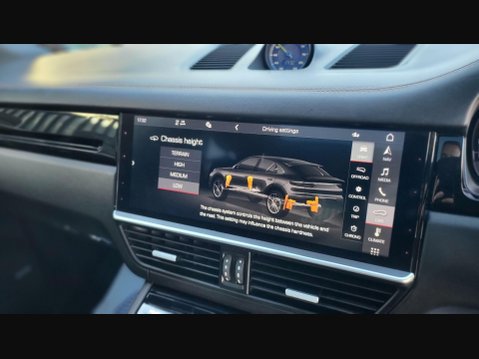 Porsche Cayenne V6 32