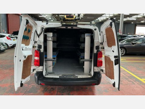 Citroen Dispatch 1.5 BlueHDi 1200 X XL FWD 3 Euro 6 (s/s) 6dr 10