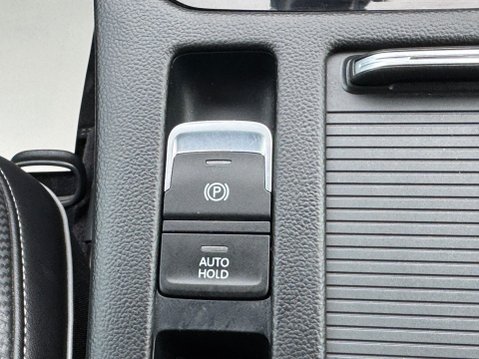 Volkswagen Arteon 1.5 TSI EVO R-Line Fastback DSG Euro 6 (s/s) 5dr 36