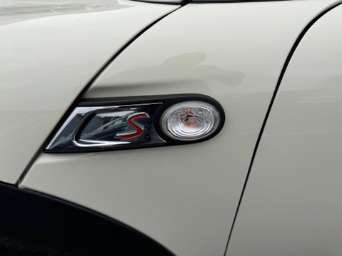 Mini Convertible COOPER S 27