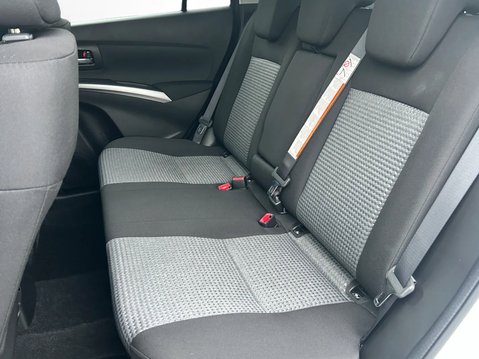 Suzuki S-Cross 1.5 Hybrid Motion 5dr AGS 34