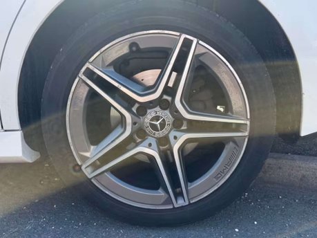 Mercedes-Benz A Class 1.3 A200 AMG Line (Executive) Hatchback 5dr Petrol 7G-DCT Euro 6 (s/s) (163 10