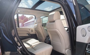 Land Rover Range Rover 4.4 SDV8 URBAN 14