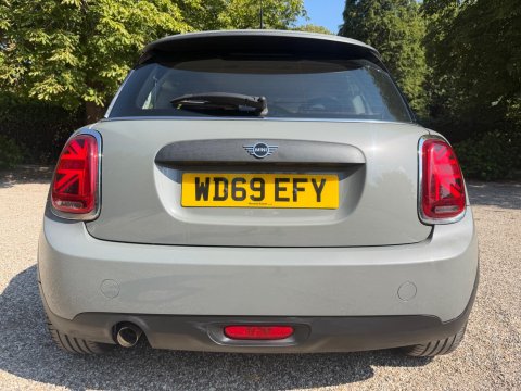 Mini Hatch 1.5 One Classic Euro 6 (s/s) 3dr 7