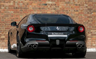 Ferrari F12 Berlinetta 3