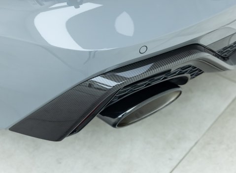 Audi RS6 Avant Carbon Black 35