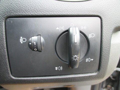 Ford Focus 1.6 Style 5dr 35