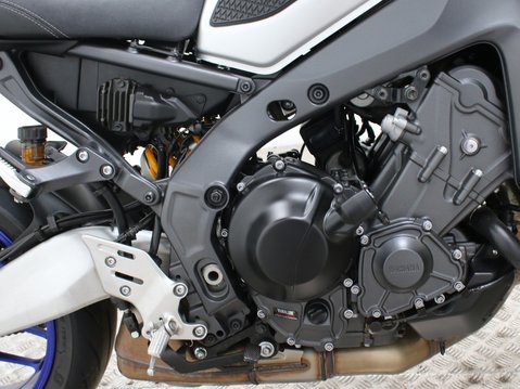 Yamaha MT-09 MT-09 SP (MTN890D) 27