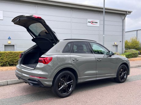 Audi Q3 2.0 TFSI 40 S line S Tronic quattro Euro 6 (s/s) 5dr 37