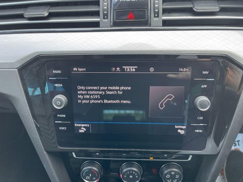 Volkswagen Passat 2.0 TDI EVO SEL DSG Euro 6 (s/s) 5dr 26