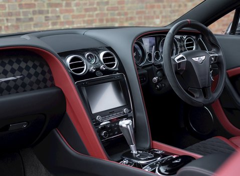 Bentley Continental Supersports 15