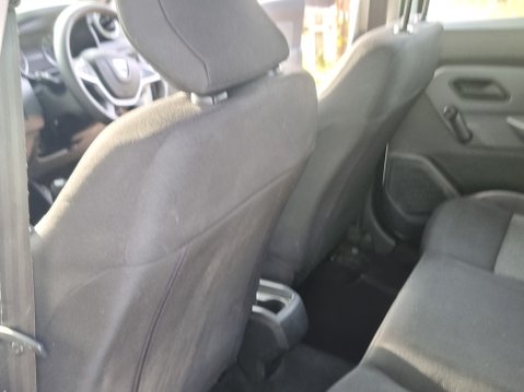 Dacia Duster ESSENTIAL TCE 37