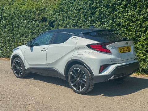 Toyota C-HR 2.0 VVT-h GR SPORT SUV 5dr Petrol Hybrid CVT Euro 6 (s/s) (184 ps) 34