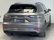 Porsche Cayenne 4.0 Cayenne T S E-Hybrid Auto 4WD 5dr 38