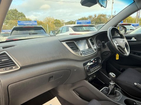 Hyundai TUCSON 1.6 GDi Blue Drive SE Nav Euro 6 (s/s) 5dr 16