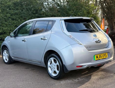 Nissan LEAF 24kWh Acenta Auto 5dr 6