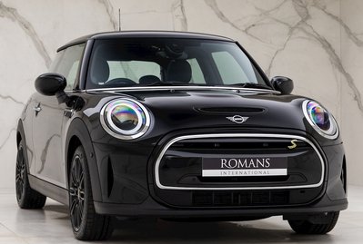 Mini Hatch Electric Level 3