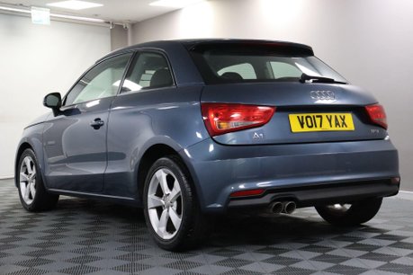 Audi A1 TFSI SPORT 22