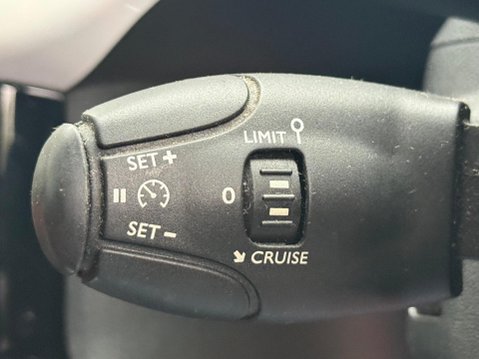 Citroen DS3 1.6 HDi 16V DSport Euro 5 3dr 10