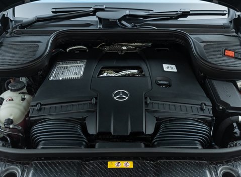 Mercedes-Benz GLS 600 Maybach 42