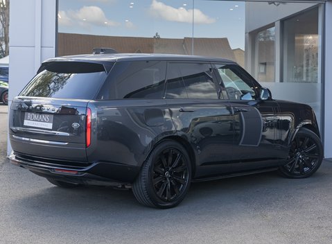 Land Rover Range Rover D350 AUTOBIOGRAPHY 4