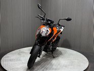 KTM Duke 2017 17K NEW MOT 125CC 15BHP NAKED BIKE 30