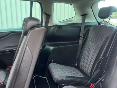 Vauxhall Zafira 2.0 Zafira Tourer SE CDTi 5dr 33