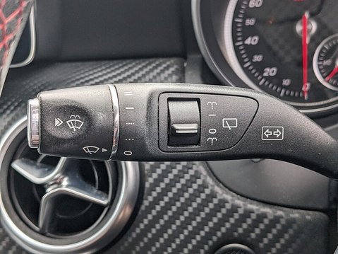 Mercedes-Benz A Class A 200 D AMG LINE PREMIUM 15