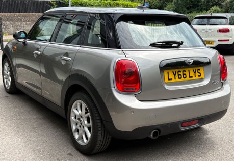 Mini Hatch Cooper 1.5 Petrol Automatic Pepper / Media XL 5 door + SAT NAV + LEATHER 16