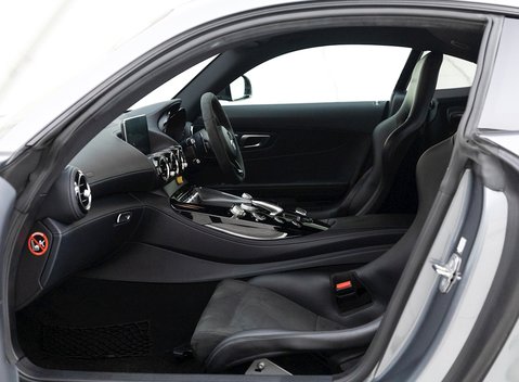 Mercedes-Benz AMG GT R GT R Premium 12