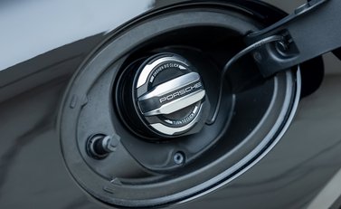 Porsche 911 GT3 TOURING (992) 30