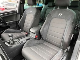 Volkswagen Golf 2.0 Golf R TSi 4WD 5dr 74