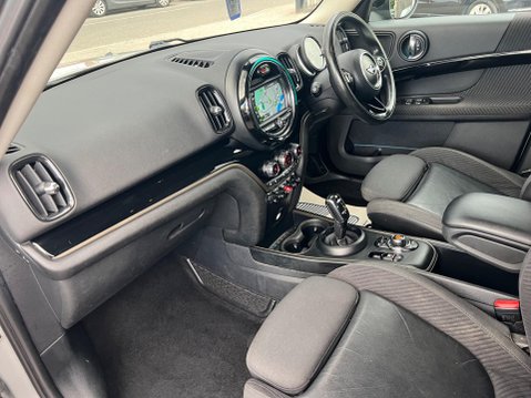 Mini Countryman 2.0 Cooper D Auto Euro 6 (s/s) 5dr 25