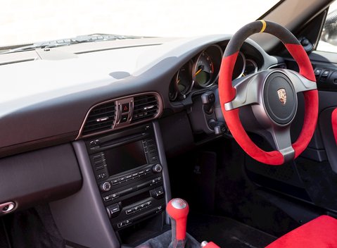 Porsche 911 (997) GT2 RS 16
