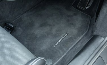 Porsche 911 GT3 RS (992) 26