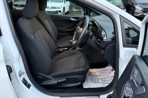 Ford Fiesta ST-LINE EDITION - 2 OWNERS - APPLE CAR PLAY - SERVICE HISTORY 15