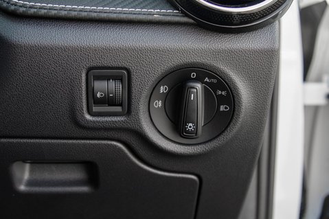 Skoda Fabia MONTE CARLO TSI DSG 15