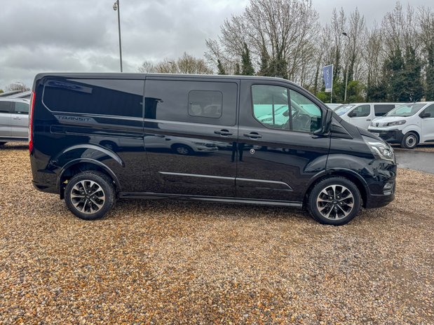 Ford Transit Custom Crew Cab LWB L2H1 Sport 320 Air Con Alloys SELECT 6