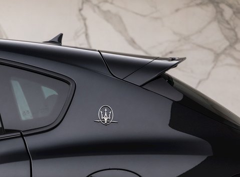 Maserati Levante GranSport Sportivo X Special Edition 24