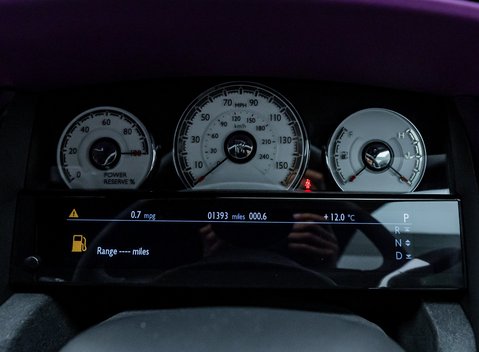 Rolls-Royce Wraith Series II 24