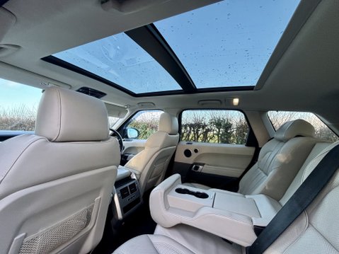 Land Rover Range Rover Sport SDV6 HSE Stunning FSH Belts just replaced 2