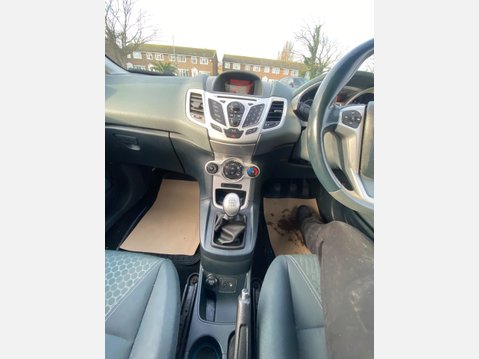 Ford Fiesta ZETEC 7