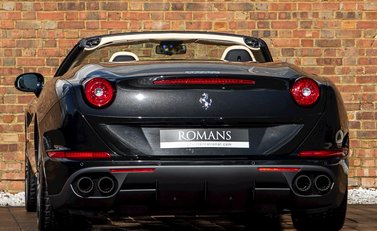 Ferrari California T HS 3